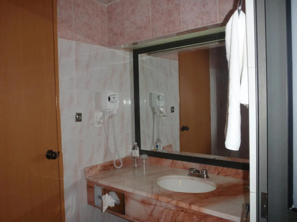 Hotel Plaza Las Fuentes San Juan San Juan Cuautlancingo 4*,  Mexiko