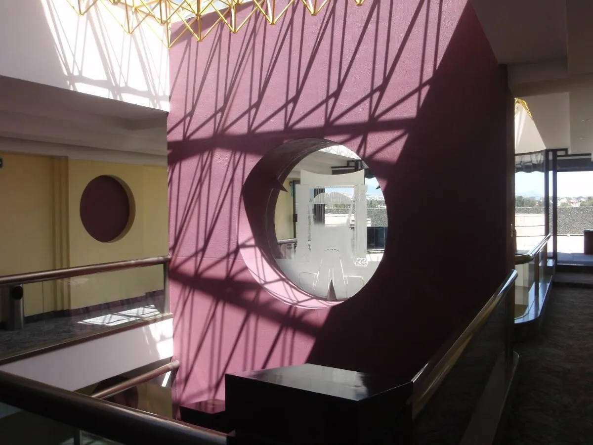 Hotel Plaza Las Fuentes Куаутлансинго